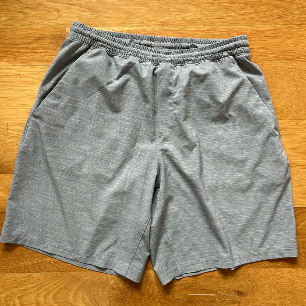 Lululemon Pacebreaker Light Gray Athletic Shorts 9” inseam